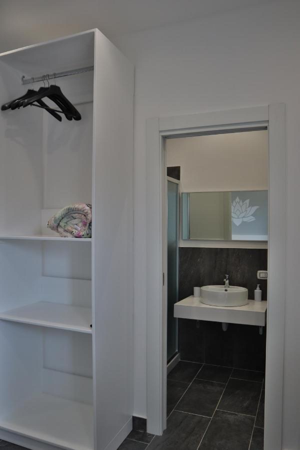 Fiore Di Loto Rooms Carini Exterior photo