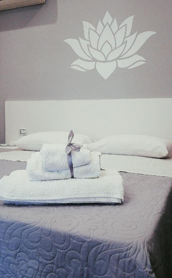 Fiore Di Loto Rooms Carini Exterior photo