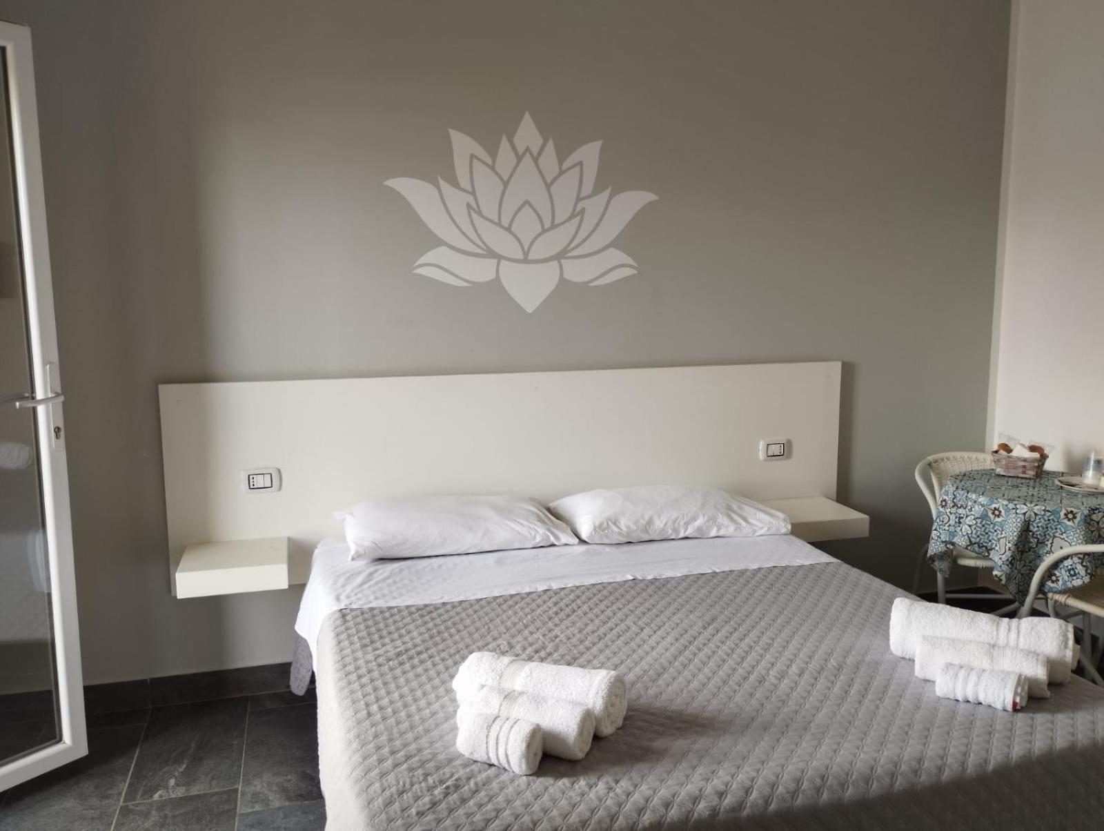 Fiore Di Loto Rooms Carini Exterior photo