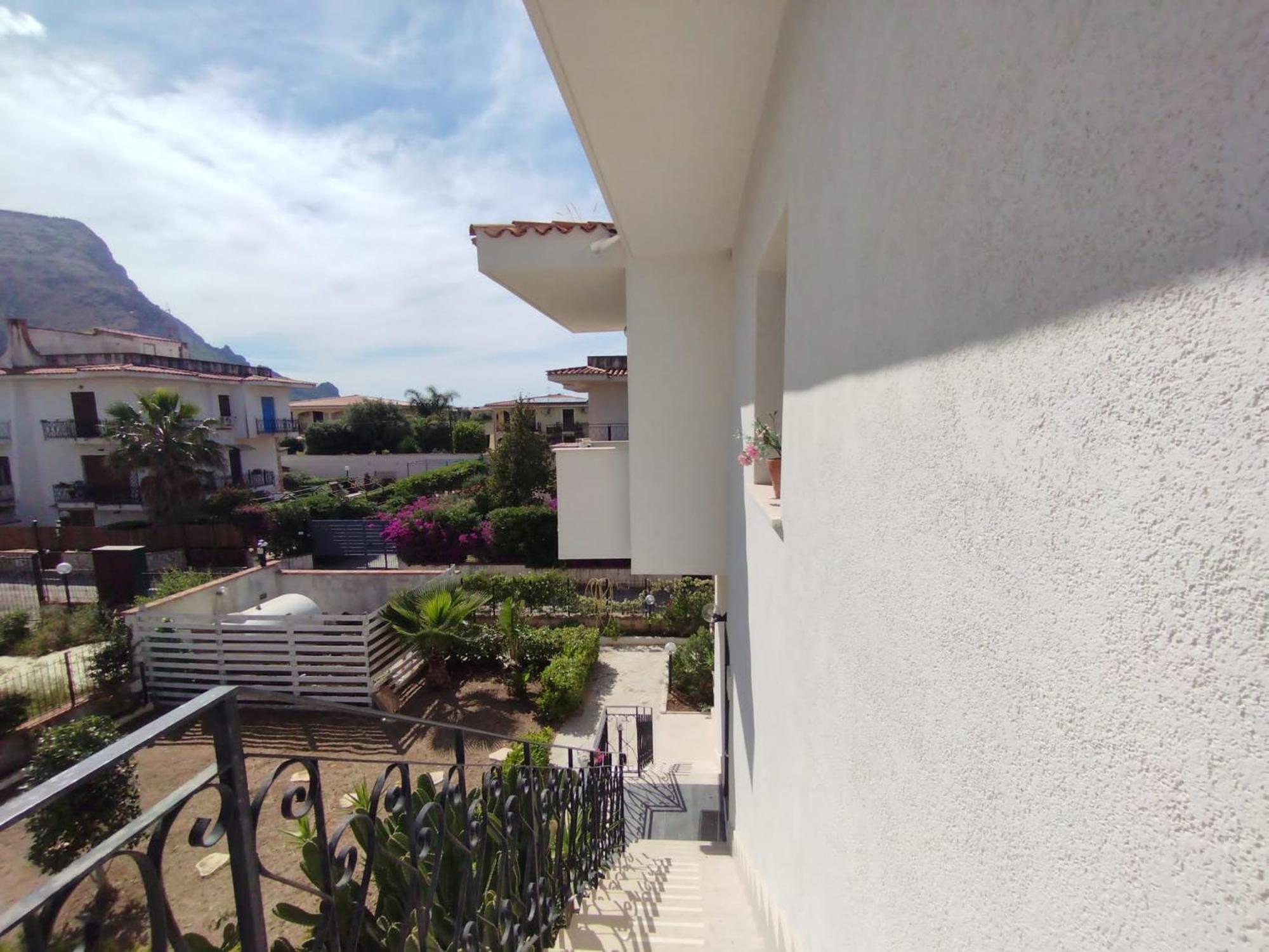 Fiore Di Loto Rooms Carini Exterior photo